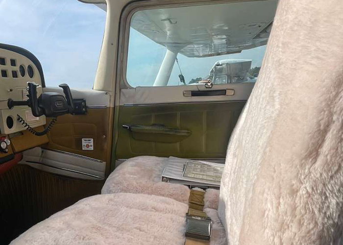N13810-inside